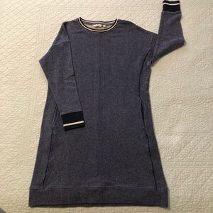 Vineyard Vines Varsity dress. Size small.